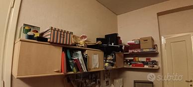 pensile con ante e mensole