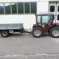 Trattore Carraro Trx con rimorchio Balliana