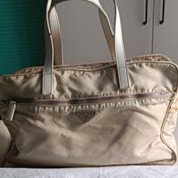 borsa Prada in tessuto vela beige modificata