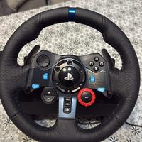 volante logitech e pedaliera