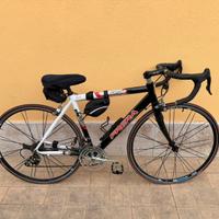 FRERA MOUNTAINBIKE nera con accessori