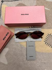 Occhiali da sole Miu Miu Regard