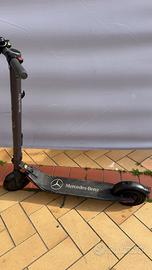 Monopattino Segway Ninebot 22 Mercedes