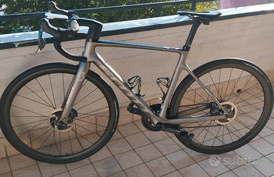 Scott Addict Disco Rc Dura Ace Di2 Capital carbon 