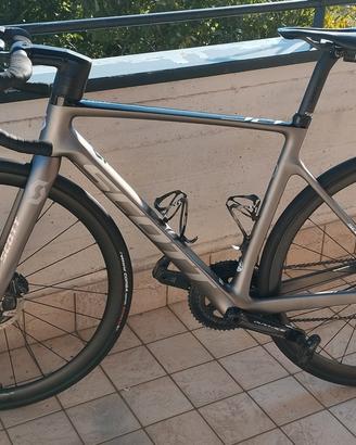 Scott Addict Disco Rc Dura Ace Di2 Capital carbon 