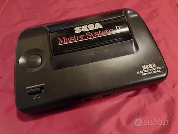 Sega Master System 2 Pal completa con Light Phaser