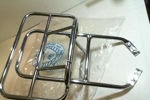 PORTAPACCHI POSTERIORE CROMATO VESPA PX/PE PARIMOR