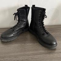 Anfibi prima donna misura 37