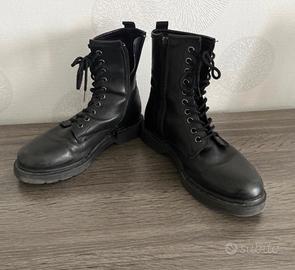 Anfibi prima donna misura 37