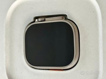 Apple watch Ultra 2 bracciale milanese in titanio