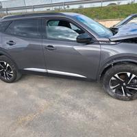 PEUGEOT 2008 PureTech 130 2024