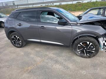 PEUGEOT 2008 PureTech 130 2024