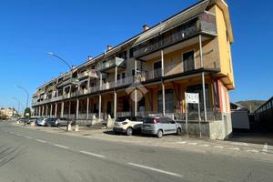 5 LOCALI A CANELLI