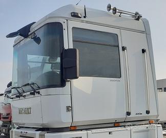 Renault MAGNUM 480 DXI CABINA COMPLETA