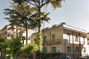 C.so mazzini : ampia metratura con box auto