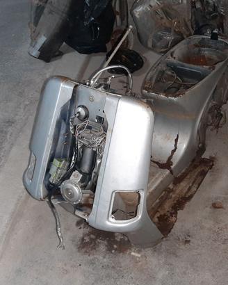 Piaggio Cosa no Vespa