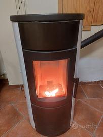 Stufa a Pellet Natural 7 Ravelli