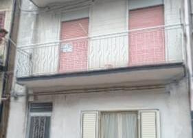 Casa indipendente a FLORESTA (ME)