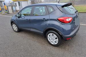 RENAULT CAPTUR  0.9 START AND STOP GASOLINA