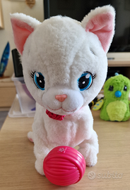 Bianca gatta interattiva