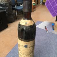 Bottiglia di vino regaleau del 1978