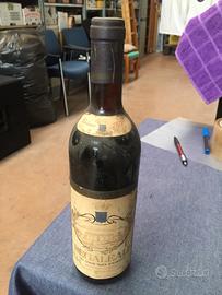 Bottiglia di vino regaleau del 1978
