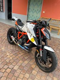 KTM 1290 R anno 2020