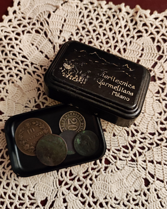 Antica scatolina