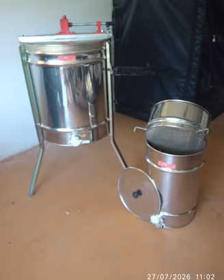 Kit :Smielatore 9 telai manuale 