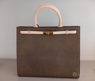 Borsa Borbonese con etichetta