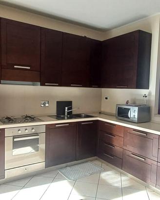 CUCINA BERLONI ANGOLARE 315 PER 230