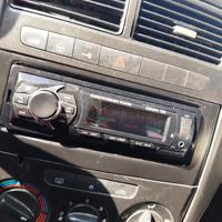 Stereo per auto 