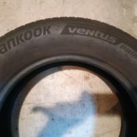 4 gomme Hankook 215 65 17