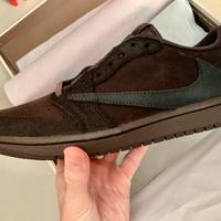 Nike Jordan 1 Low Travis Scott 40.5 Velvet Brown