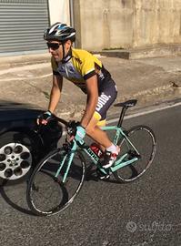 Bianchi oltre xr2 bici da corsa in carbonio
