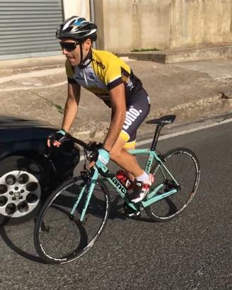 Bianchi oltre xr2 bici da corsa in carbonio