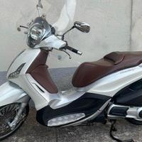 Piaggio Beverly 125