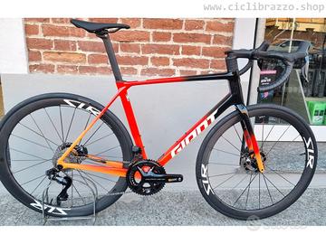 GIANT TCR Advanced Pro (Dura-Ace) - 2026 tg.ML, M