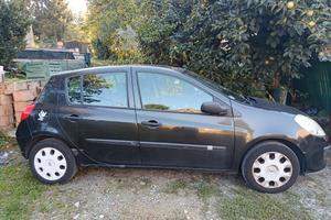 Renault Clio 2006