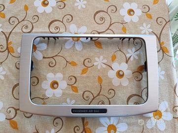 Mascherina autoradio originale Volkswagen Passat