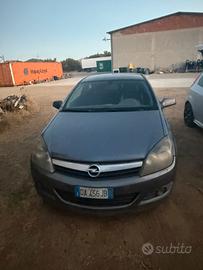 Opel astra gtc 1.9