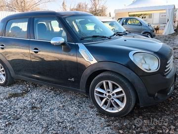 Mini Countryman automatica LEGGI ANNUNCIO