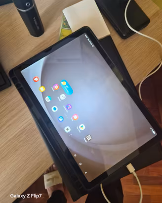 Galaxy tab a9+