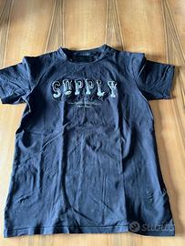 Maglietta Supply