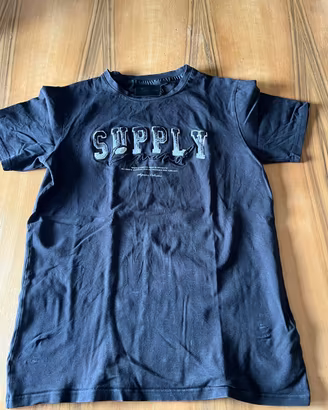 Maglietta Supply