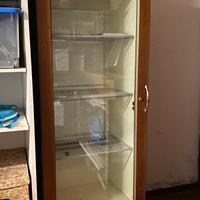 vetrina refrigerata per vino