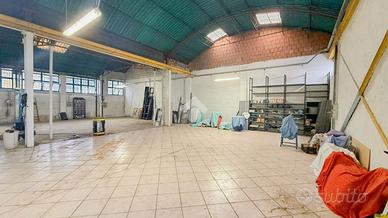 CAPANNONE A CASSINA DE' PECCHI