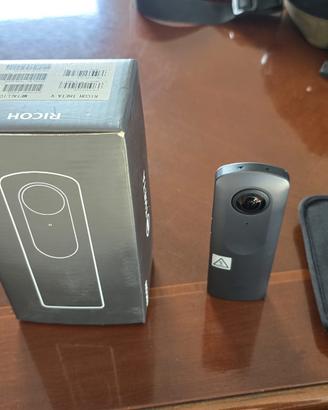 fotocamera RICOH Theta V
