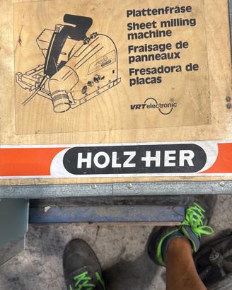 HOLZ-HER Plattenfräse VRT Electronic per Alucobo
