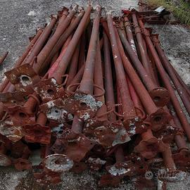 Puntelli diritti e a croce